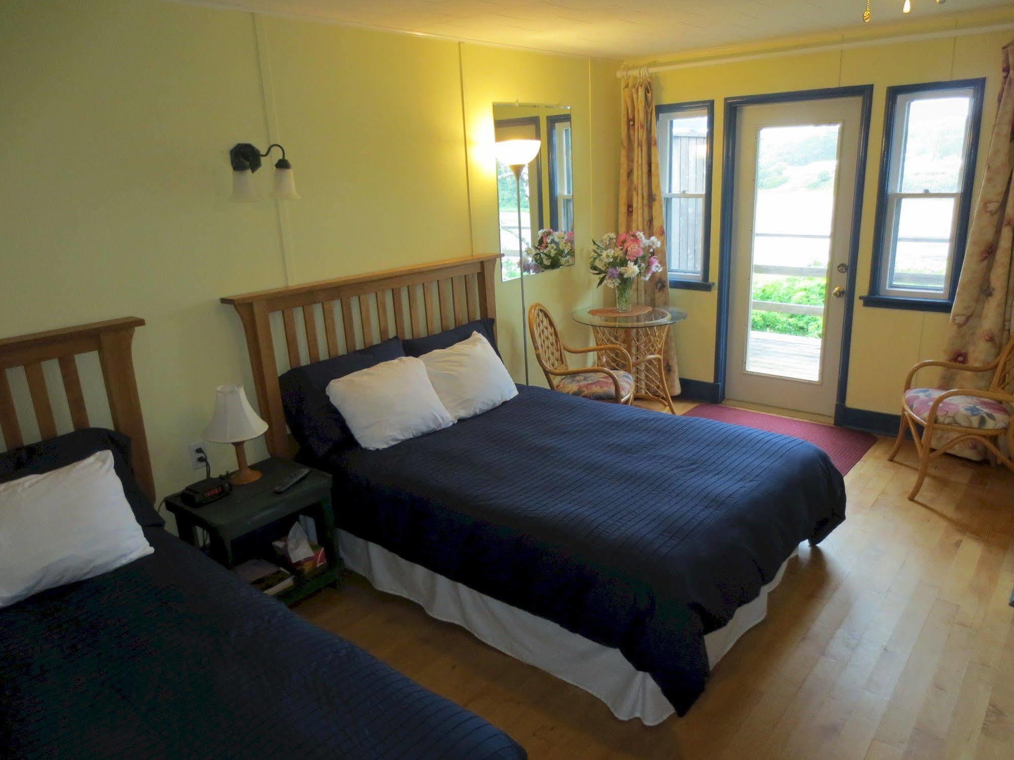 Hedley House Inn Smiths Cove Exteriör bild